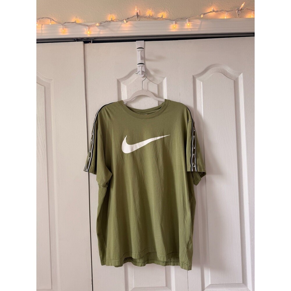 Nike Repeat Swoosh Logo T-Shirt in Olive Green, Men's XXL, 100% Cotton